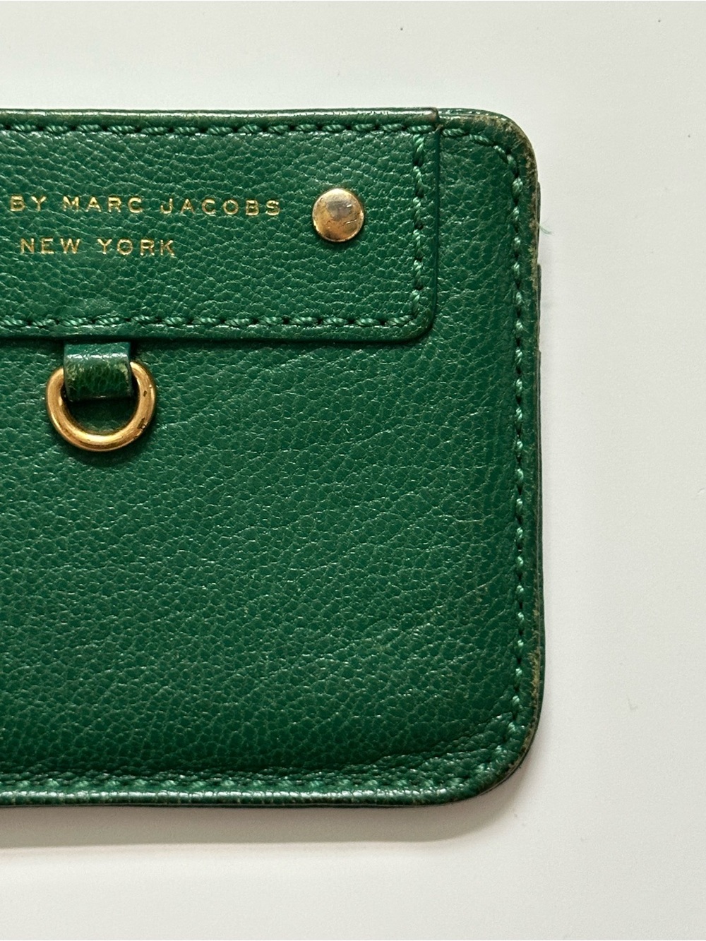MARC BY MARC JACOBS Green Preppy Slim Leather Card Case - GUC - Picture 5 of 7